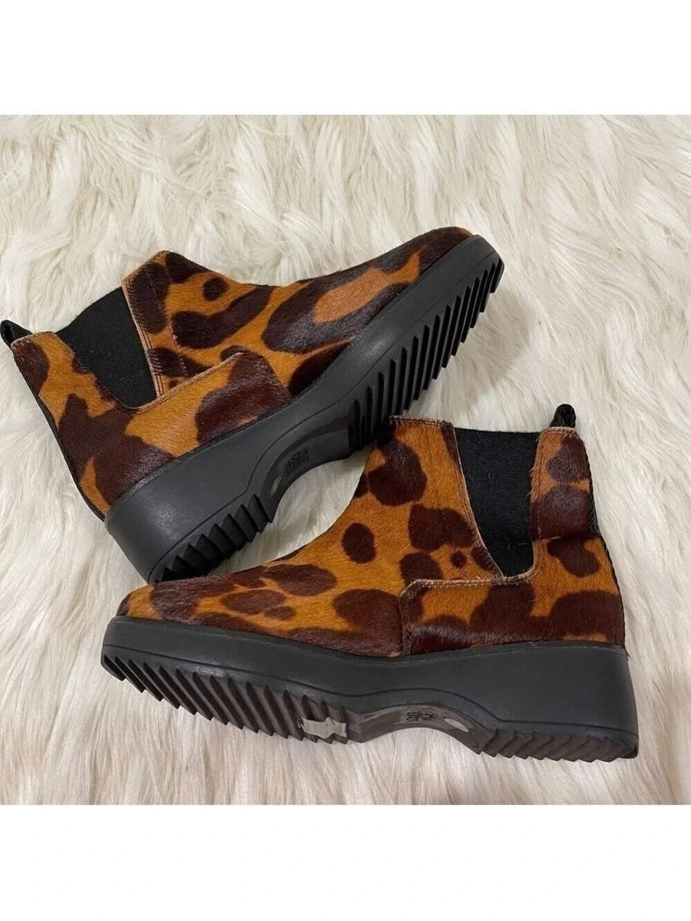 Women’s Louise Et Cie Zarab3 Leopard Platform Boots 5.5 US!